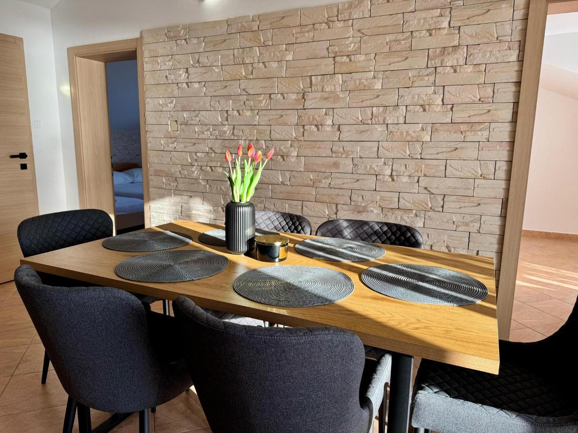 Apartments Franko Povljana Extérieur photo